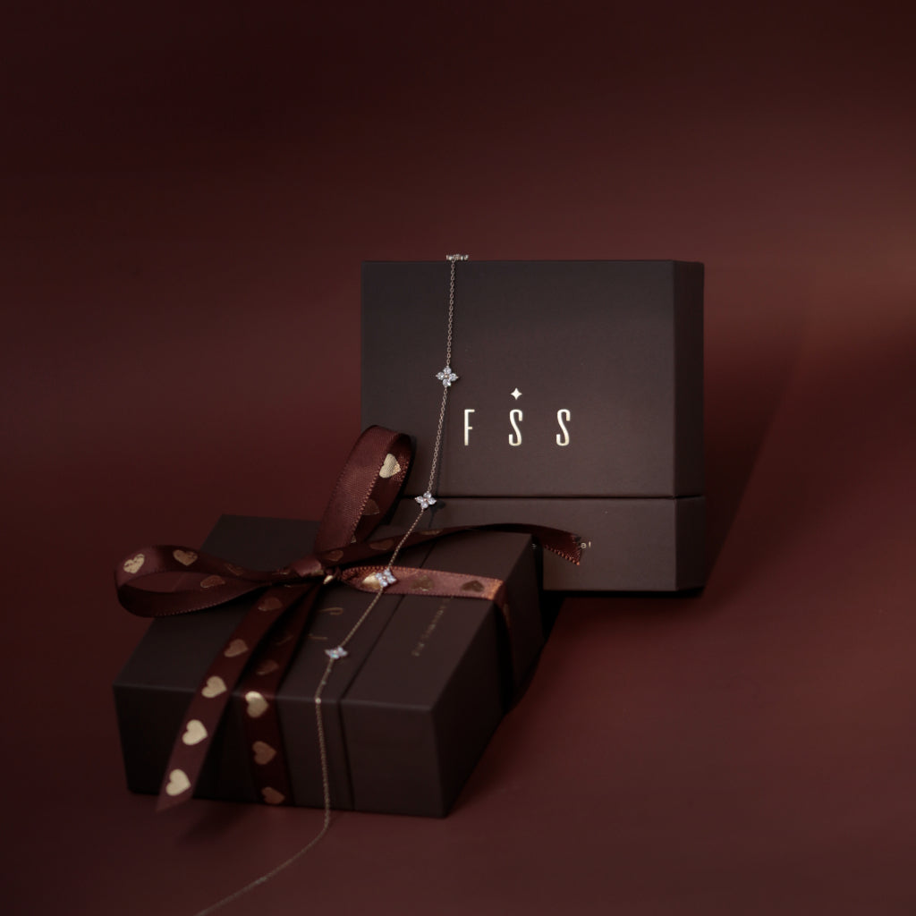 Solid Gold Gifts Under £150: Real Gold Gift Ideas She'll Actually Wear FSS Jewellery