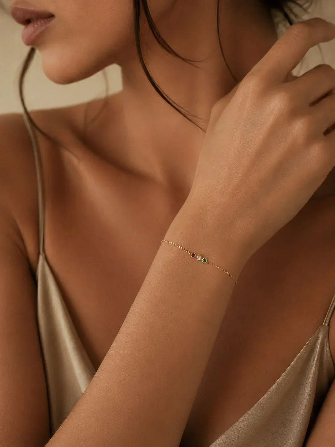 The Family Birthstone Bracelet in solid 18K gold, a Christmas jewellery gift for mum