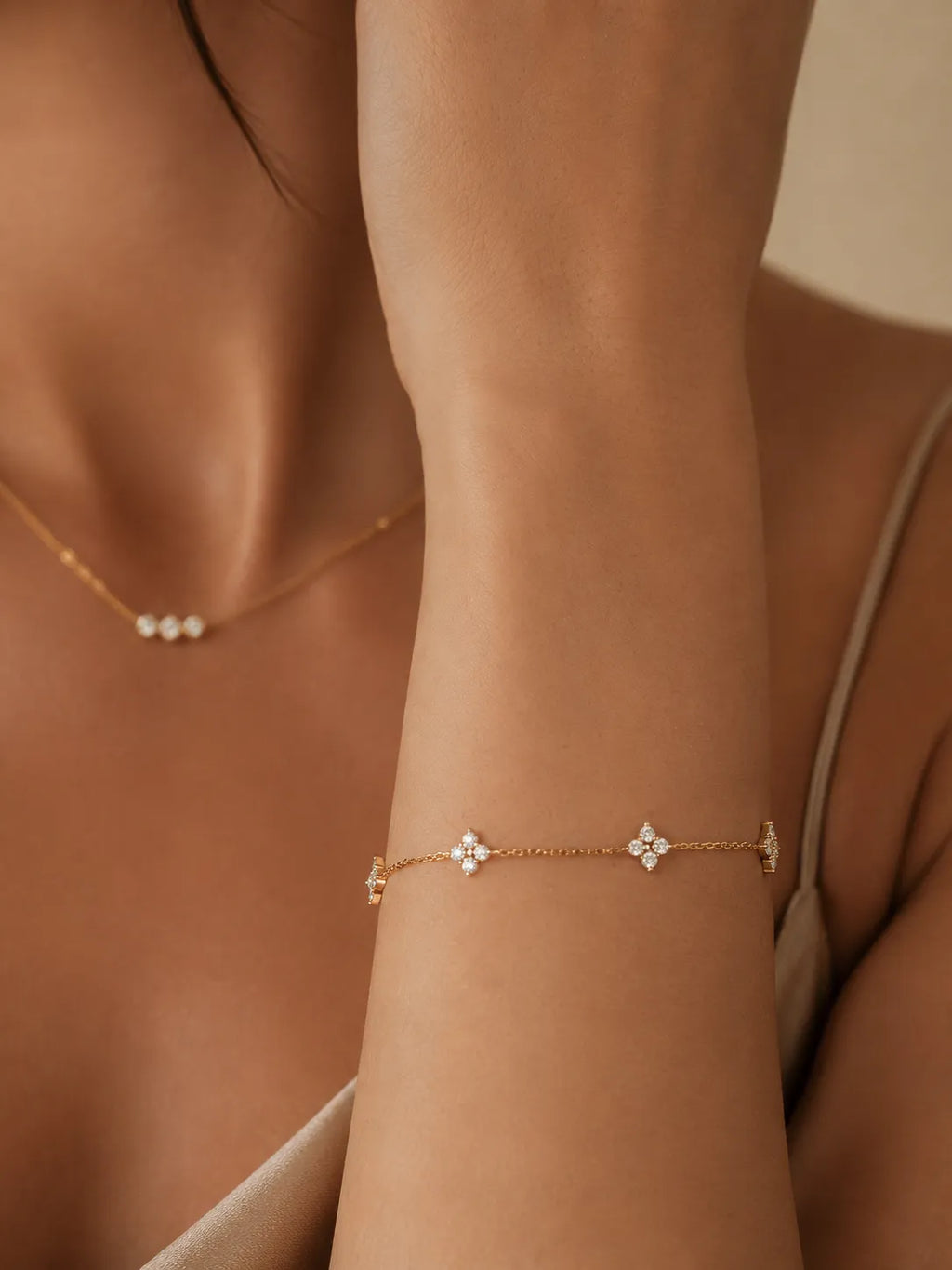 Four Clover Diamond Bracelet in Solid Gold