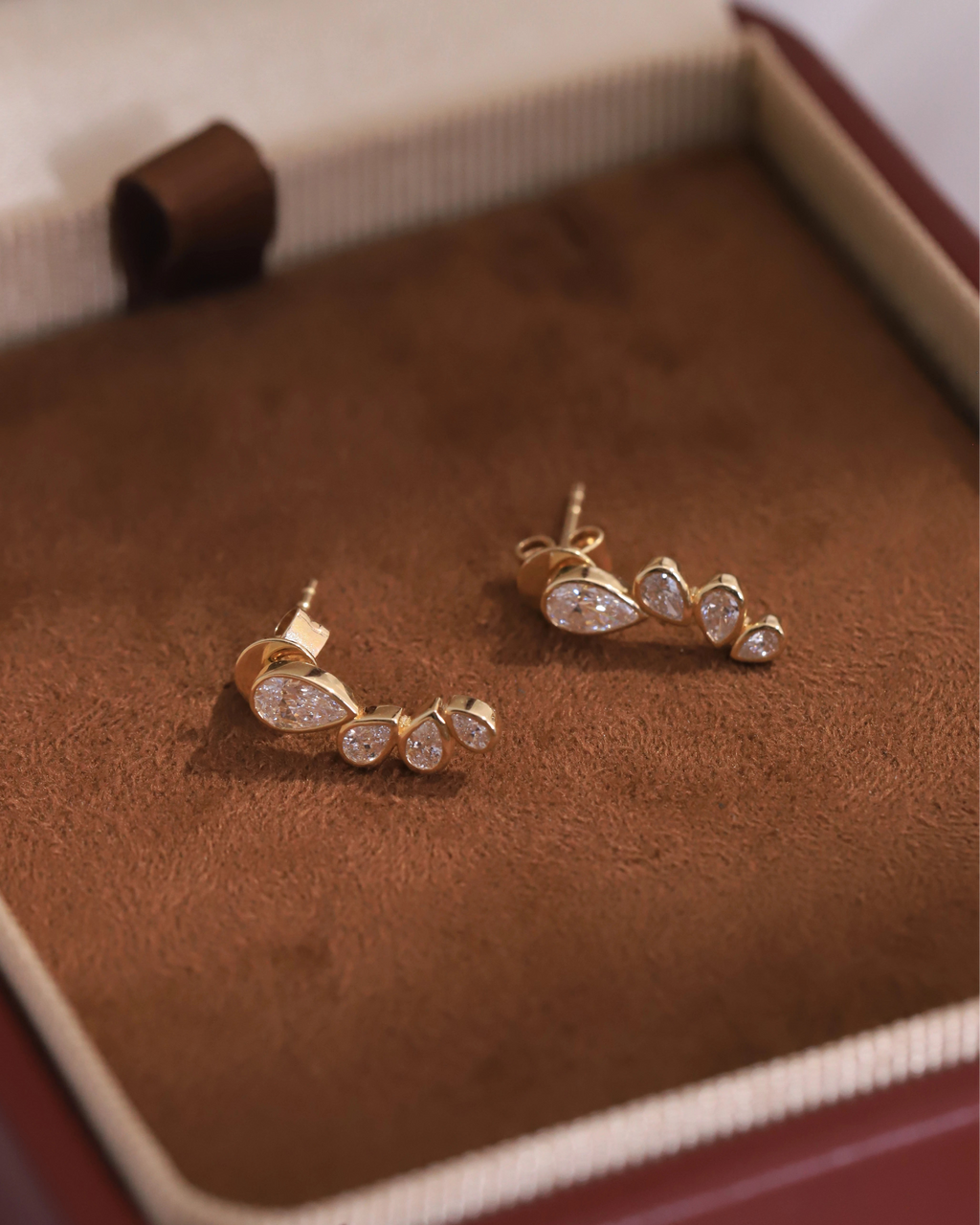 diamond stud earring 
