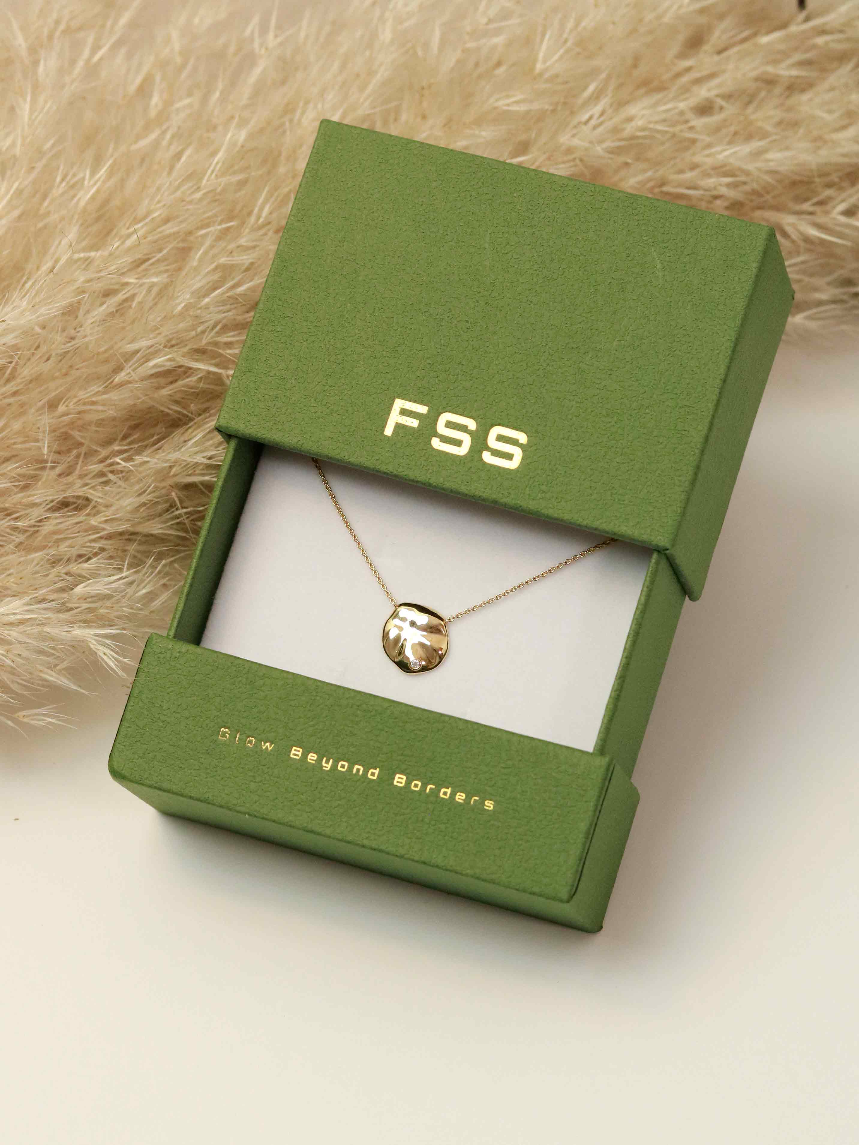 necklace ready to be gifted 