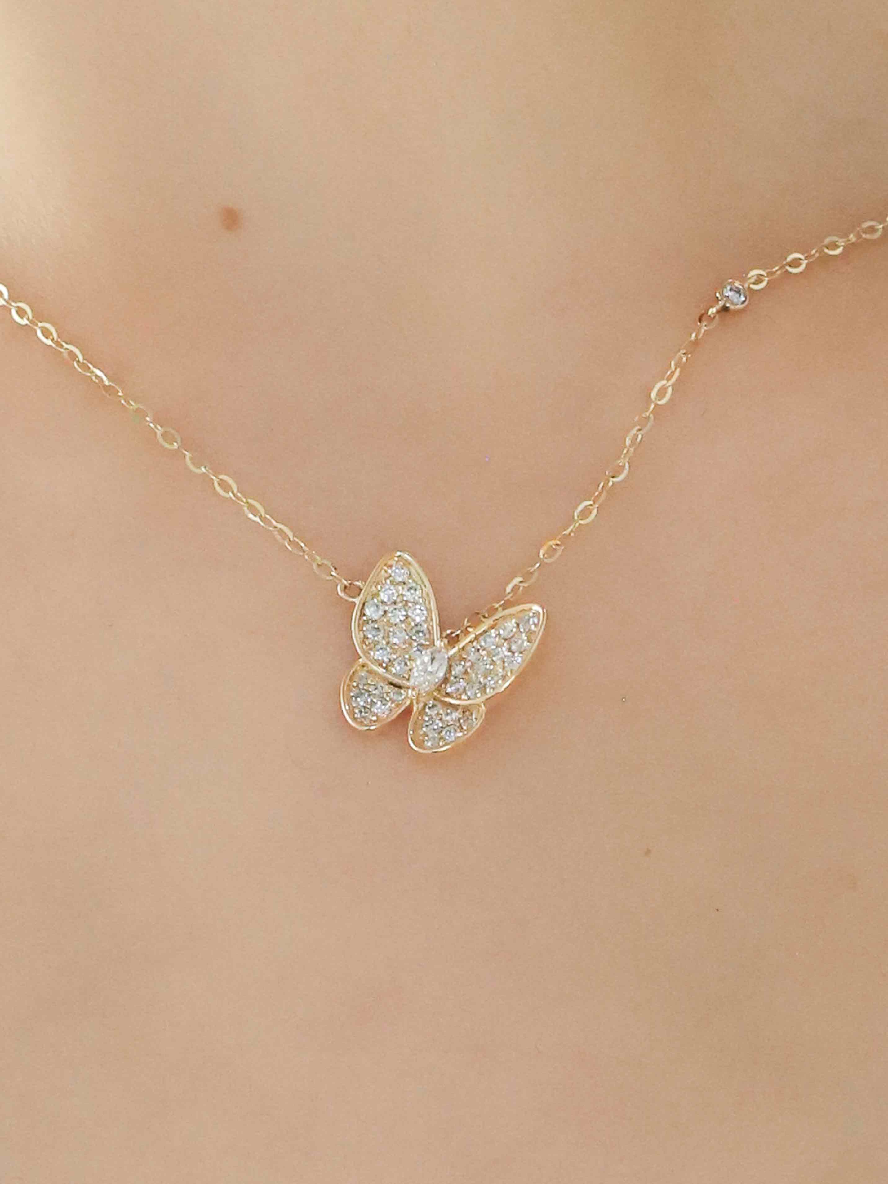 Diamonds Butterfly Pendant Necklace in Solid Gold