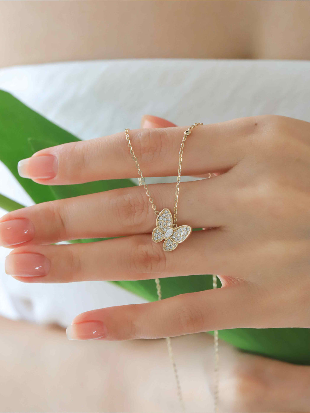 Diamonds Butterfly Pendant Necklace in Solid Gold