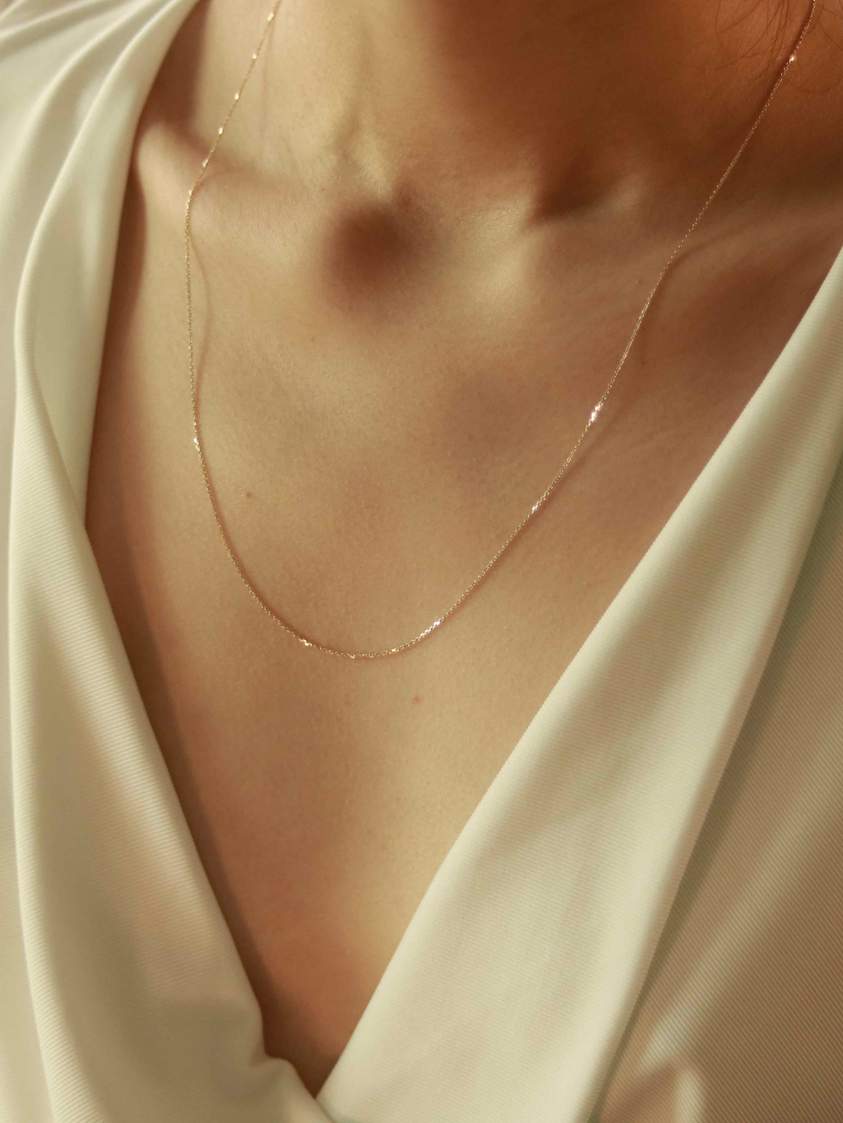 Dainty Cable Chain Necklace in Solid Gold